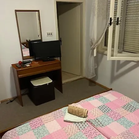 Guest house In With Balcony, Air Conditioning, Wifi 5188-5 *