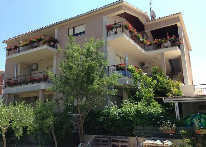 Penzion In With Balcony, Air Conditioning, Wifi 5188-5 Sukošan