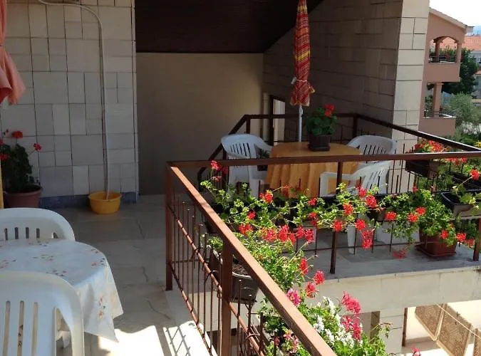Penzion In With Balcony, Air Conditioning, Wifi 5188-5 *